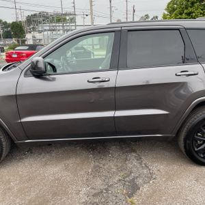 صورة 4 لـ 2021 JEEP GRAND CHEROKEE LAREDO X