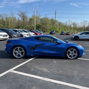 CHEVROLET CORVETTE STINGRAY - 10