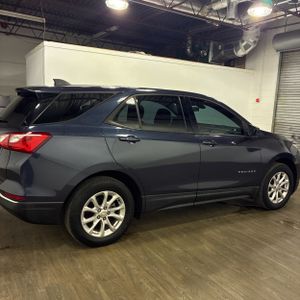 CHEVROLET EQUINOX LS - 10