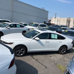 صورة 3 لـ 2023 Honda ACCORD EX