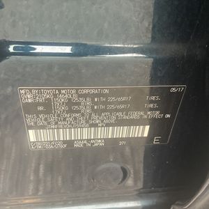 2017 Toyota RAV4 XLE — миниатюра 43