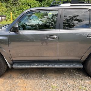 2016 Toyota 4RUNNER SR5 照片 4