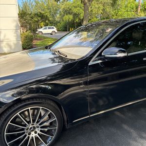 2017 Mercedes-BENZ S-CLASS photo 2
