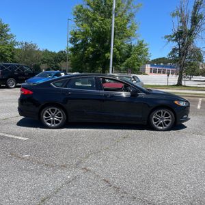 FORD FUSION SE - 10
