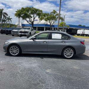 BMW 3 SERIES 330I - 3
