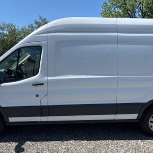 FORD TRANSIT 350 - 4