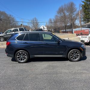 BMW X5 XDRIVE35I - 9