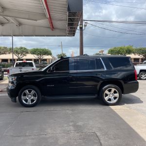 CHEVROLET TAHOE LS - 3