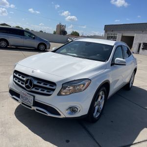 MERCEDES-BENZ GLA-CLASS - 1