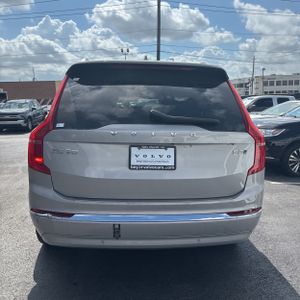 Volvo XC90 B5 Plus - 6
