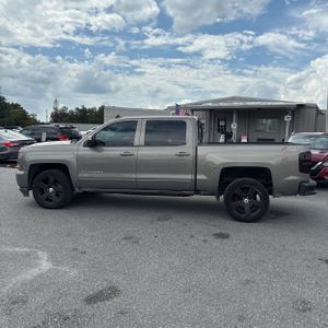2017 Chevrolet SILVERADO 1500 LT Z71 照片 3