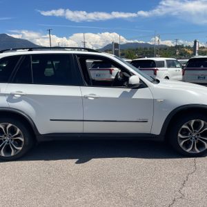 صورة 11 لـ 2013 BMW X5 XDRIVE50I