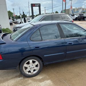 NISSAN SENTRA 1.8S - 9