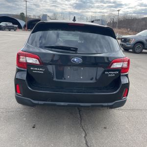 SUBARU OUTBACK 3.6R LIMITED - 7