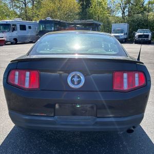 FORD MUSTANG V6 - 7