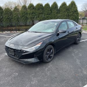 HYUNDAI ELANTRA SEL - 1