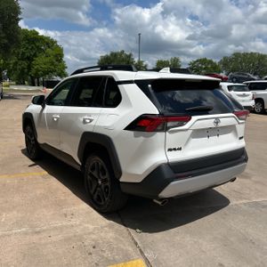TOYOTA RAV4 - 5