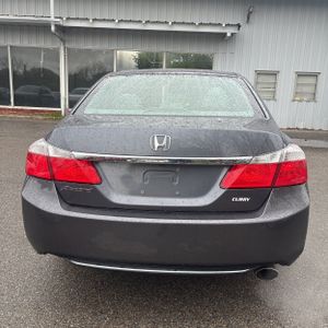HONDA ACCORD LX - 7