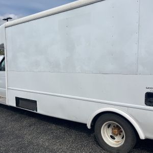 FORD COMMERCIAL VANS - 6