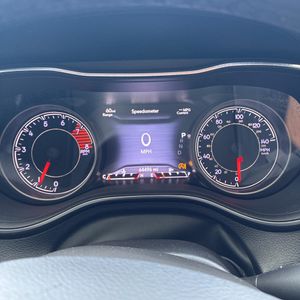 2019 JEEP CHEROKEE LIMITED — миниатюра 39