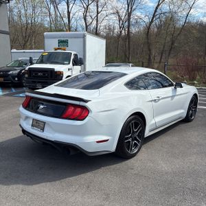FORD MUSTANG ECOBOOST PREMIUM - 8