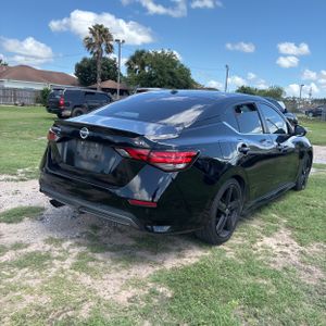 NISSAN SENTRA SR - 8