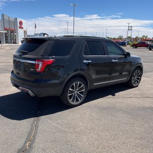 FORD EXPLORER PLATINUM - 8