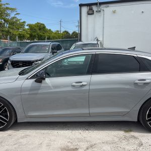 2022 KIA K5 GT-LINE photo 3