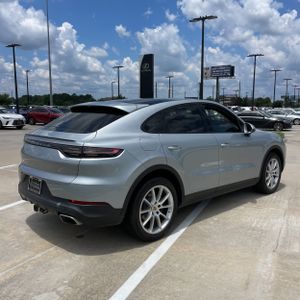 PORSCHE CAYENNE COUPE - 8