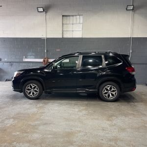 SUBARU FORESTER PREMIUM - 3