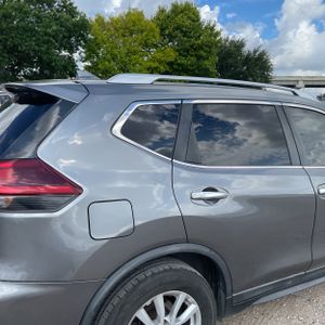 2019 Nissan ROGUE SV 照片 8