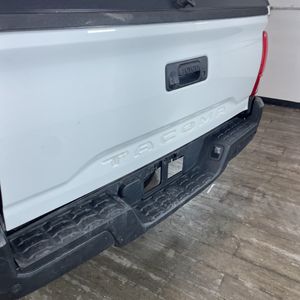 2019 Toyota TACOMA SR 缩略图 23