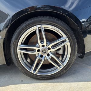 2019 Mercedes-BENZ E-CLASS 缩略图 16