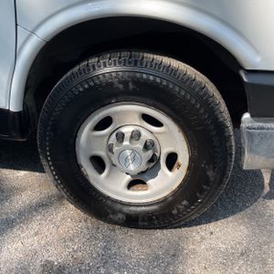 2015 Chevrolet EXPRESS 2500 — миниатюра 20