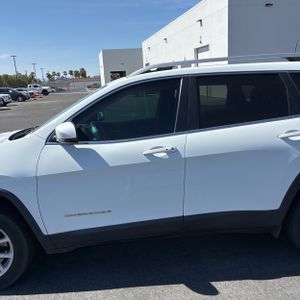 صورة 4 لـ 2017 JEEP CHEROKEE LATITUDE