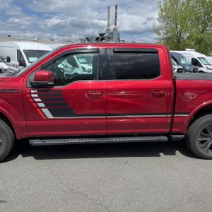 FORD F-150 LARIAT - 4