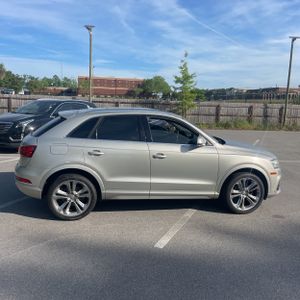 AUDI Q3 2.0T PREMIUM PLUS - 10