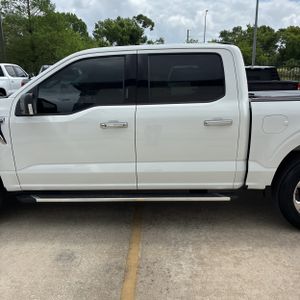 FORD F-150 XLT - 4