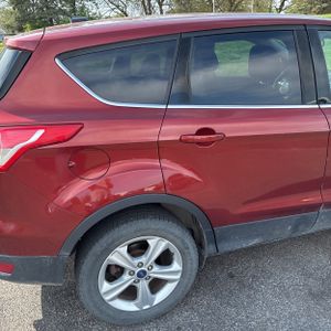 FORD ESCAPE SE - 9