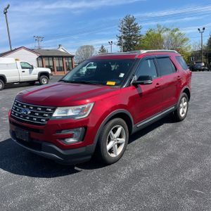 FORD EXPLORER XLT - 1
