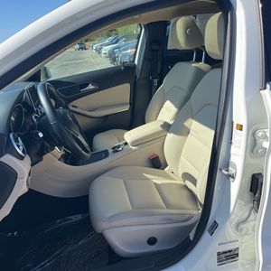 2015 Mercedes-BENZ GLA — миниатюра 32