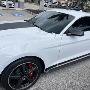 FORD MUSTANG MACH 1 - 2