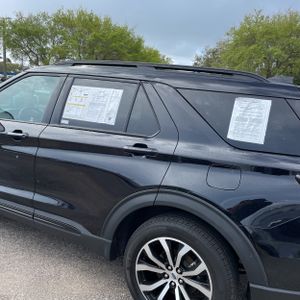 FORD EXPLORER ST-LINE - 6