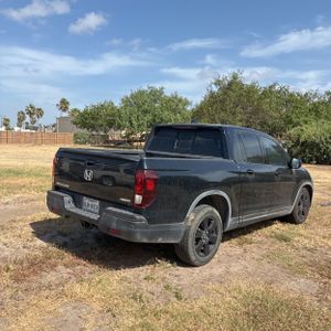 صورة 8 لـ 2017 Honda RIDGELINE BLACK EDITION