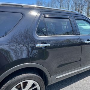 FORD EXPLORER LIMITED - 9