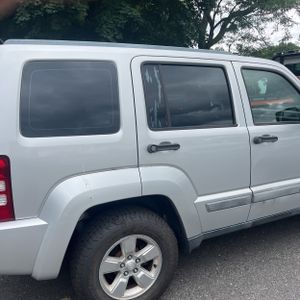 صورة 9 لـ 2011 JEEP LIBERTY SPORT