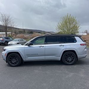 JEEP GRAND CHEROKEE L SUMMIT RESERVE - 3