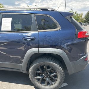 2015 JEEP CHEROKEE TRAILHAWK — фото 6