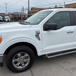 FORD F150 XLT - 2