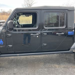 JEEP GLADIATOR WILLYS SPORT - 4